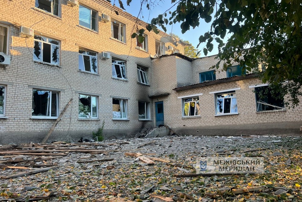 Окупанти розбомбили лікарню на Дніпропетровщині: фото