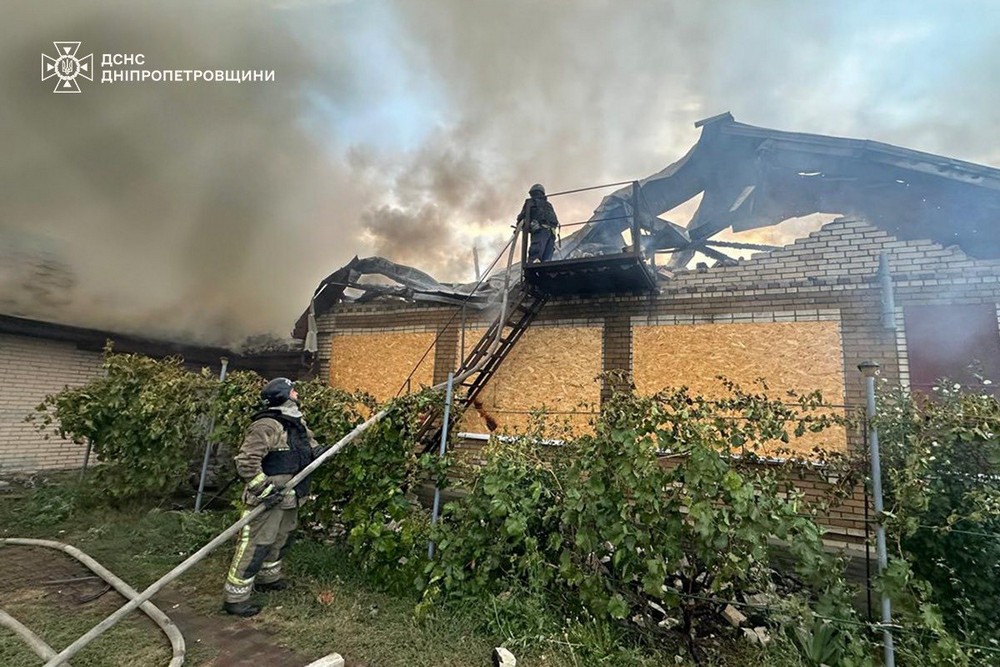 У Нікополі рятувальники допомогли трьом пораненим жінкам 16 вересня (фото)