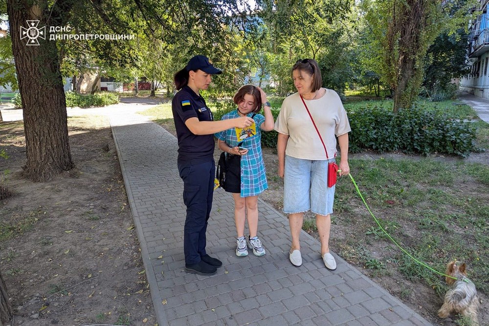 У Нікополі з мешканцями провели бесіди щодо мінної безпеки (фото)