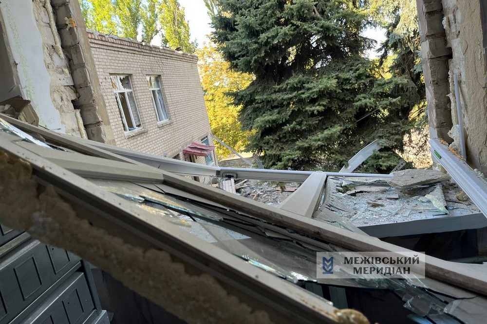 Так у Межовій на Дніпропетровщині виглядає сьогодні розбомблена лікарня: фото