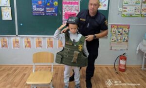 Для маленьких школярів у Покрові провели урок безпеки (фото)