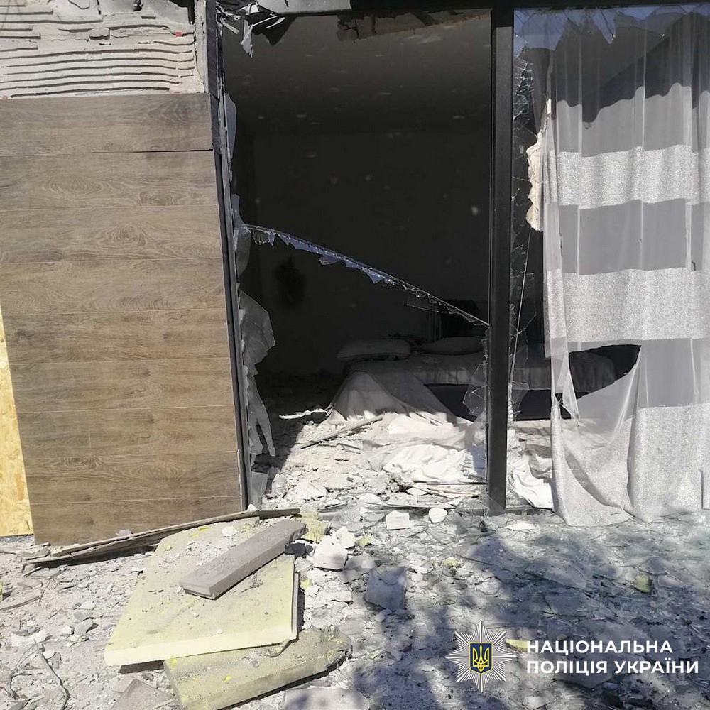 Фото наслідків ворожих атак на Дніпропетровщину