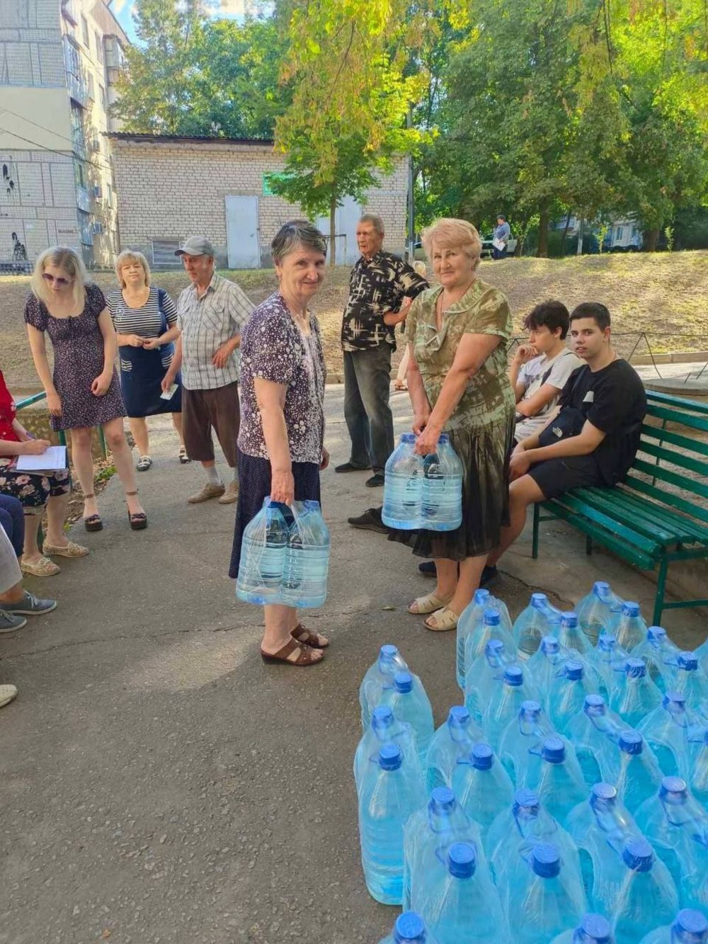Гуманітарна допомога у Марганці 3