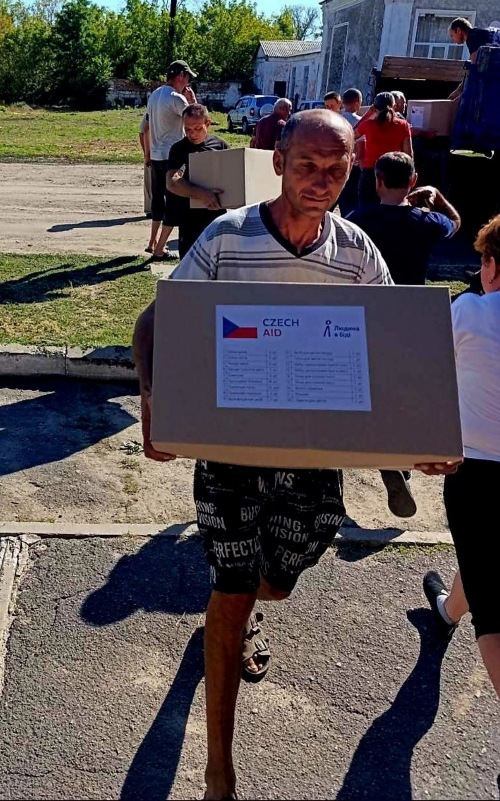Гуманітарна допомога у Марганці 9