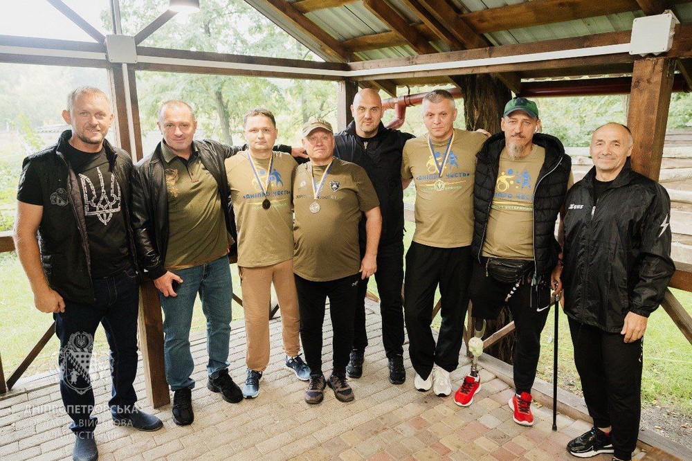 Команда Нікопольської станції екстреної меддопомоги здобула перемогу на обласному чемпіонаті 10