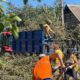 Комунальники у селищі біля Нікополя 3