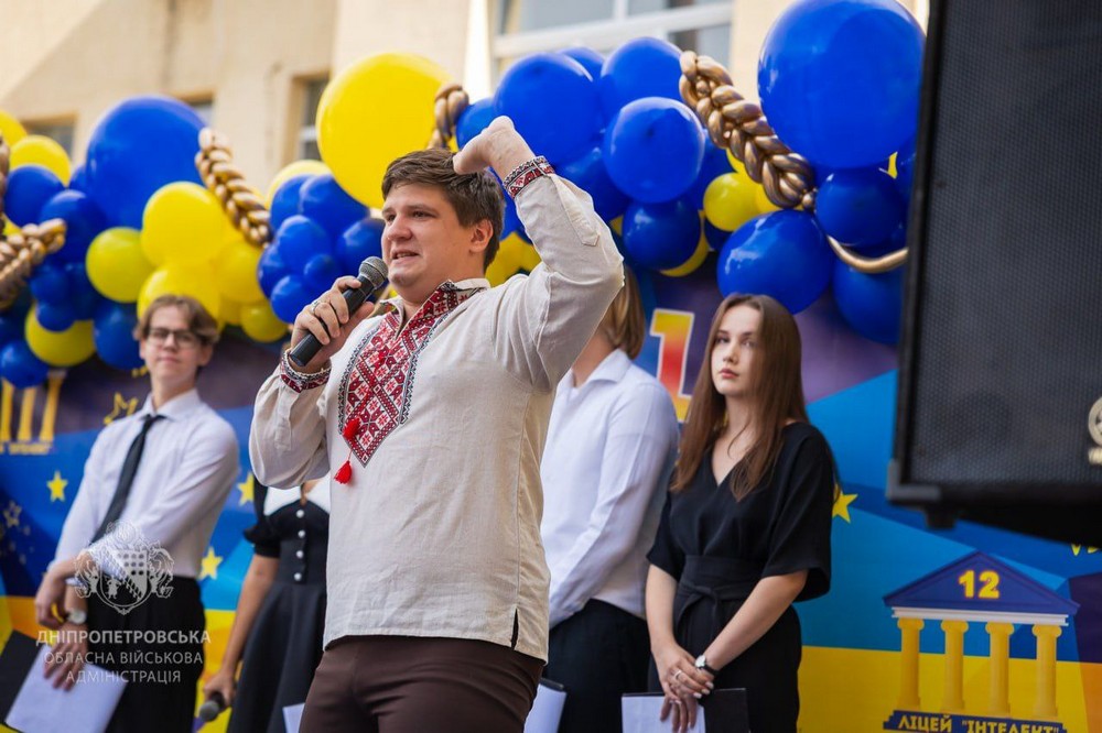 Майже 21 тисяча першокласників Дніпропетровщини почали навчання 1 вересня 4