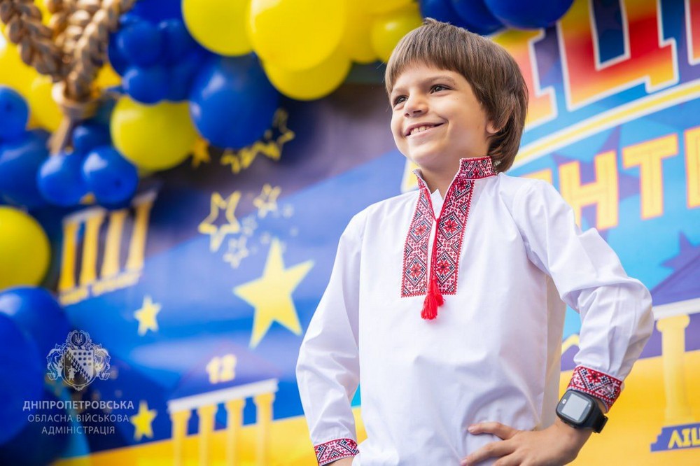Майже 21 тисяча першокласників Дніпропетровщини почали навчання 1 вересня 6