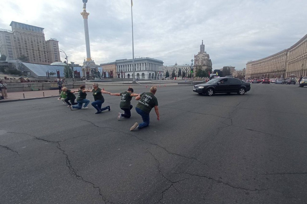  Мами полеглих Захисників з Марганця вшанували 4