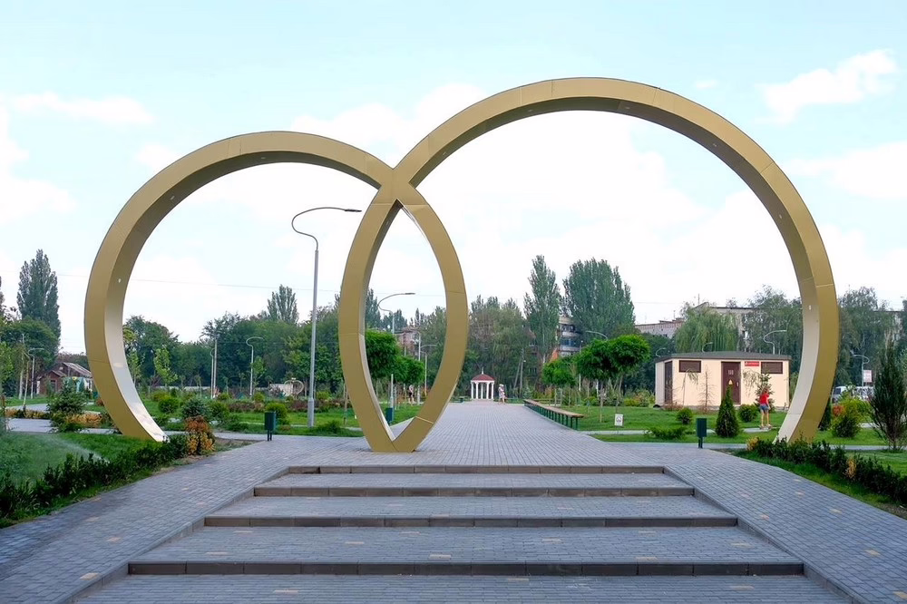 Марганець