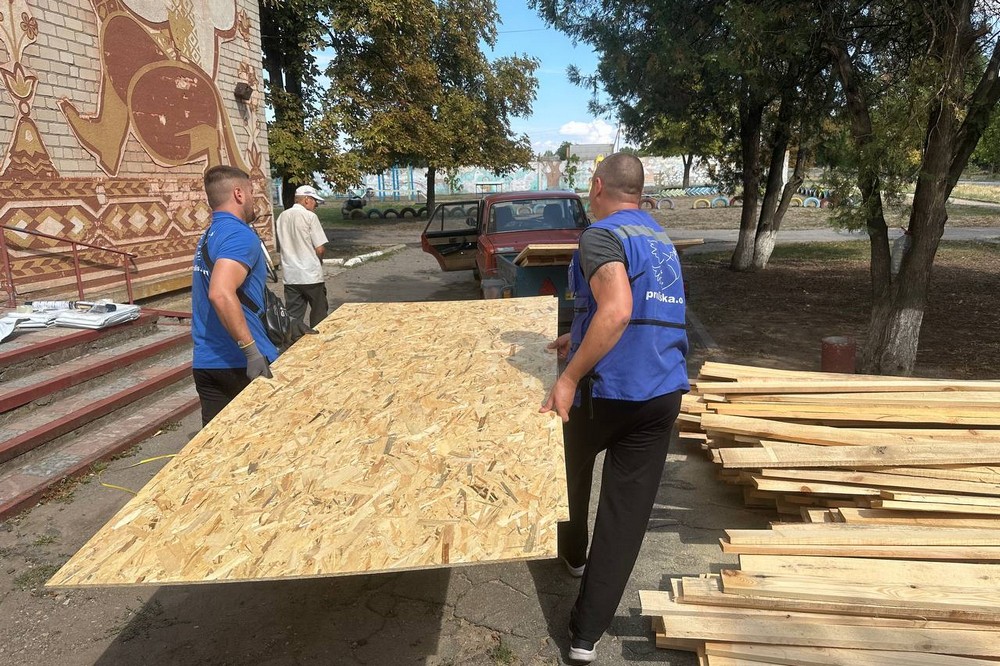 Окупанти нищать село на Нікопольщині 4