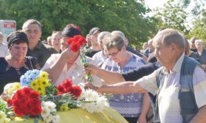 Покров сьогодні провів в останню путь полеглого Захисника 9