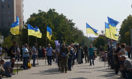 Покров сьогодні провів в останню путь полеглого Захисника (фото) 5