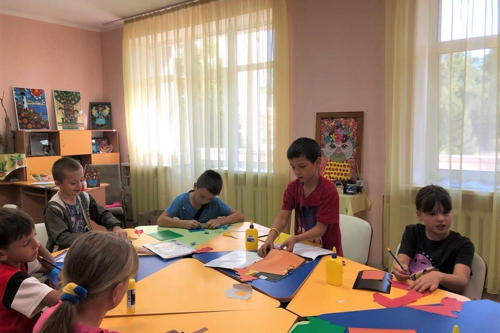 Триває оздоровлення дітей з Нікополя у вересні 4