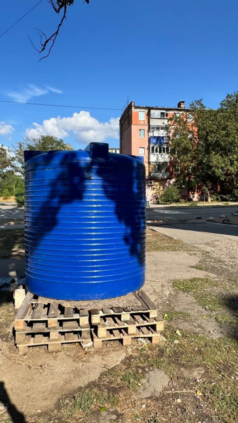 У Марганці запрацювали пункти роздачі води технічної якості