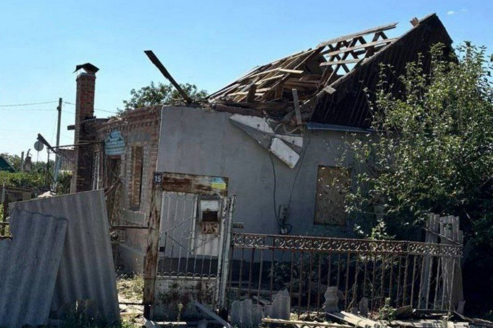  У Нікополі сьогодні постраждав чоловік,є руйнування 6
