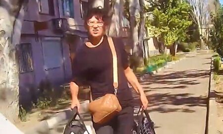 У Нікополі «Білі янголи» евакуювали матір з сином з небезпечної території: куди звертатися, якщо ви потребуєте евакуації (відео)