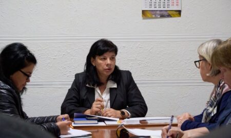 У Нікополі обговорили віддалене обстеження понівеченого ворогом майна. У виконкомі збиралася комісія з обстеження об’єктів, пошкоджених внаслідок збройної агресії РФ.