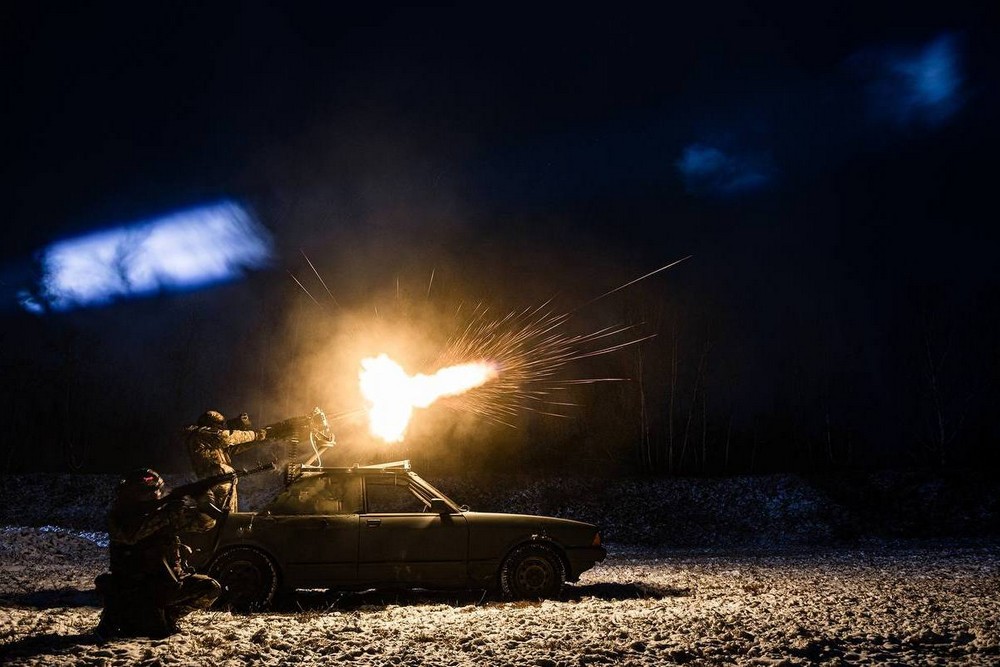 Ворог атакував Нікополь і район, бив по Синельниківщині: виникли пожежі 1 Ворог атакував Нікополь і район, бив по Синельниківщині: виникли пожежі