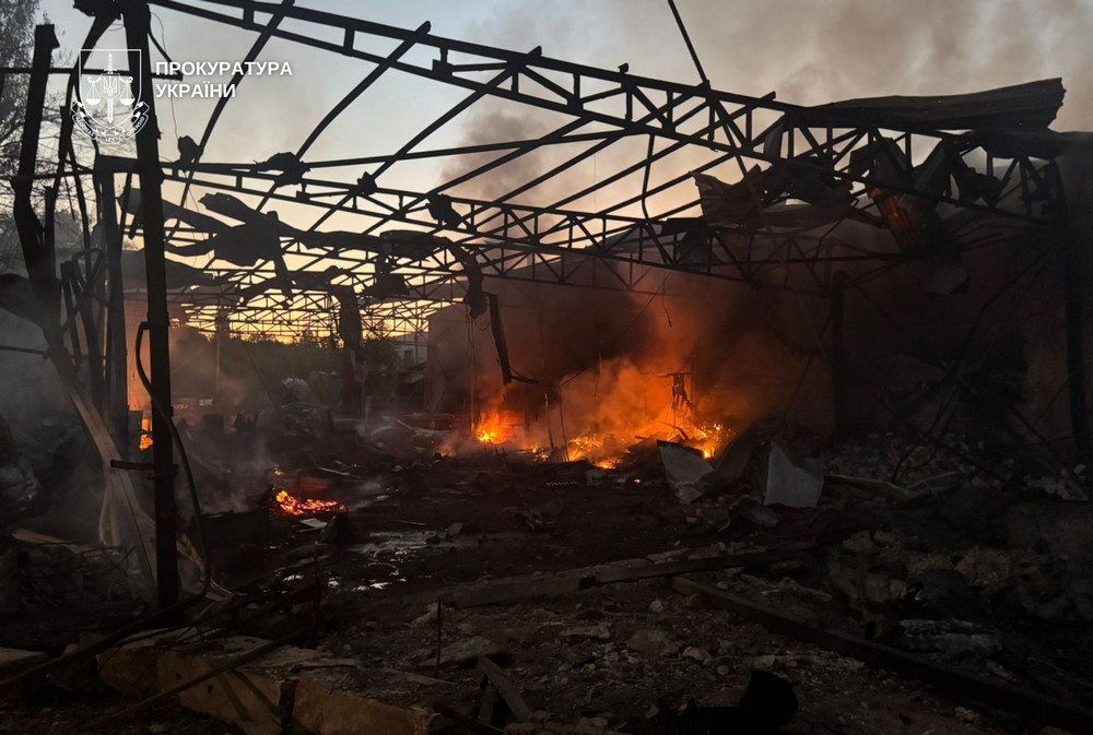 Фото наслідків обстрілів Дніпропетровщини