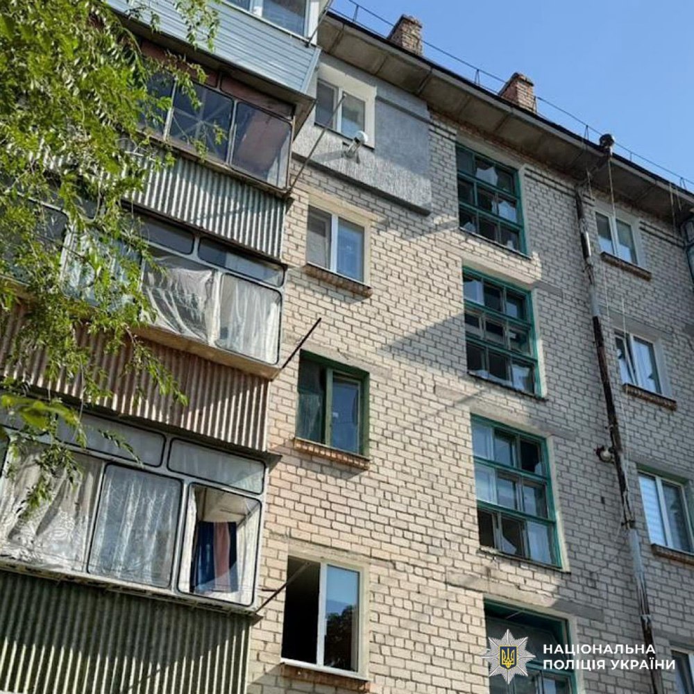 наслідки обстрілів Нікополя, району та Синельниківщини 4