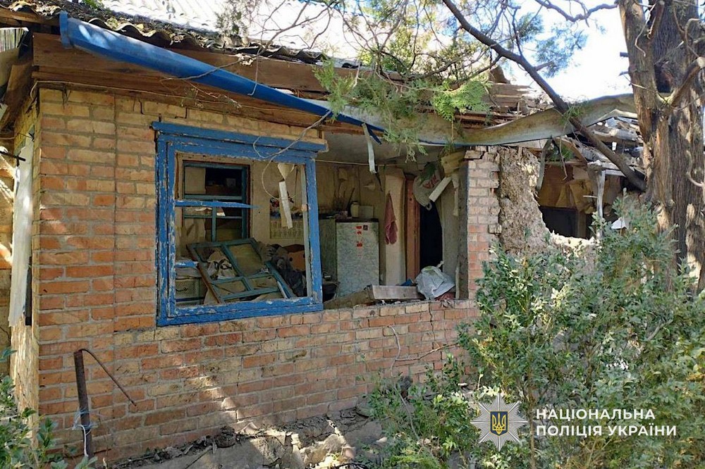 наслідки обстрілів Нікопольщини та Синельниківщини, зафіксували правоохоронці 7