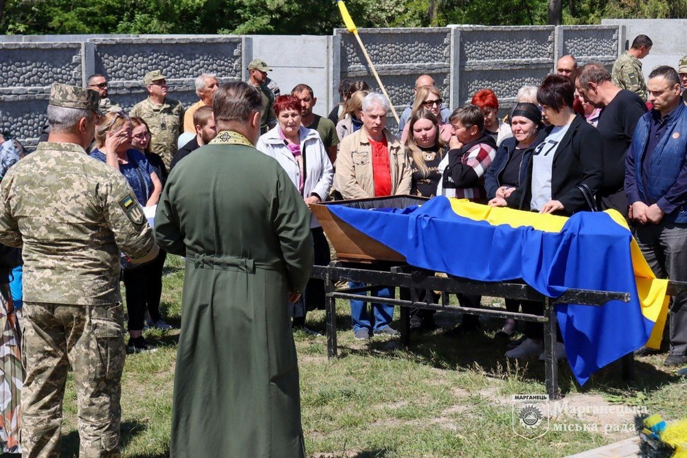 Вбиті росією мешканці Нікопольщини: Захисник з Марганця Владислав Шавкун 23 вересня відзначав би 22-річчя. Але йому назавжди 20. І сьогодні ми вшановуємо пам’ять Героя!
