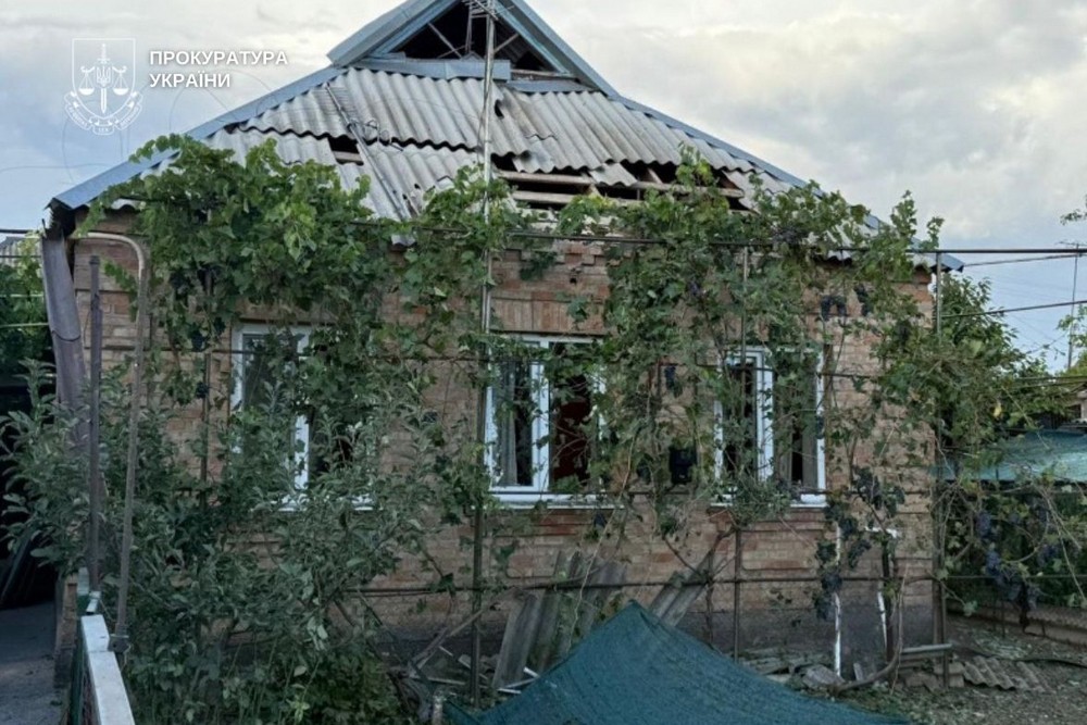 Двоє загиблих і 5 поранених внаслідок атак на Синельниківщину і Нікополь – прокуратура розпочала розслідування