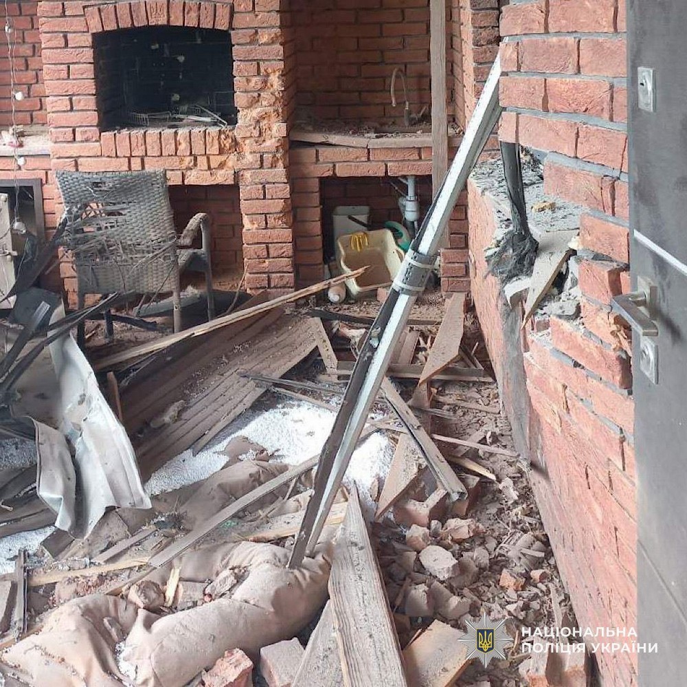 Масштабні руйнування: 5 громад Нікопольщини були під ворожим вогнем (фото)