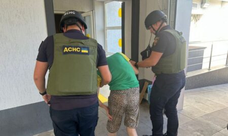 У Нікополі є поранена, побито амбулаторію, коледж, магазин, 13 будинків, також ворог атакував район і поранив 4 людей на Синельниківщині сьогодні (фото)