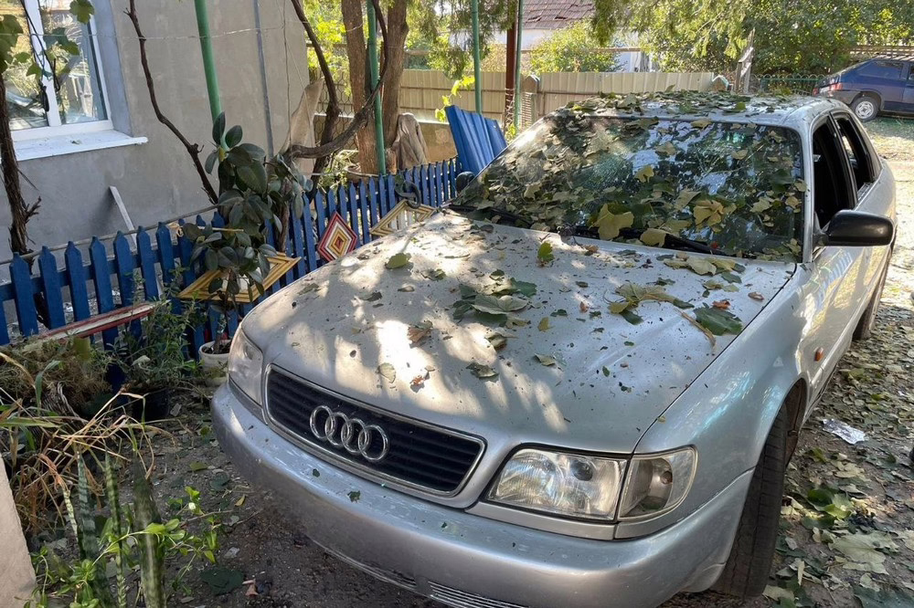 Ворог вбив жінку і поранив двох чоловіків на Нікопольщині сьогодні (фото)