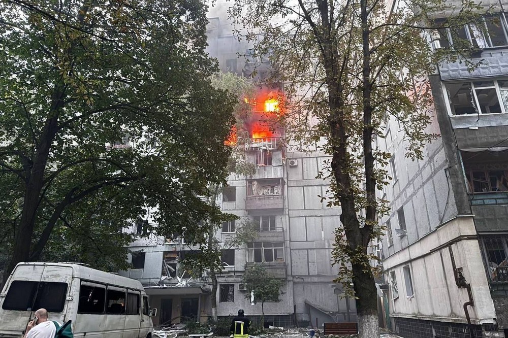 Збільшилася кількість жертв ворожої атаки на Дніпро Збільшилася кількість жертв ворожої атаки на Дніпро