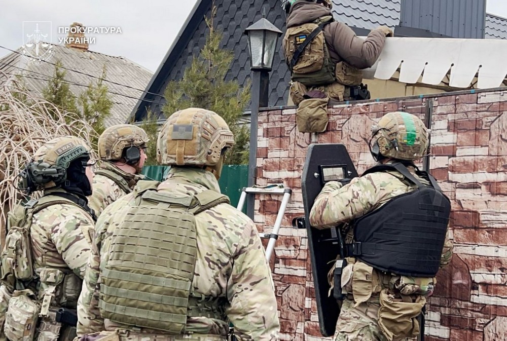 Продавали наркотики у Нікополі і Покрові