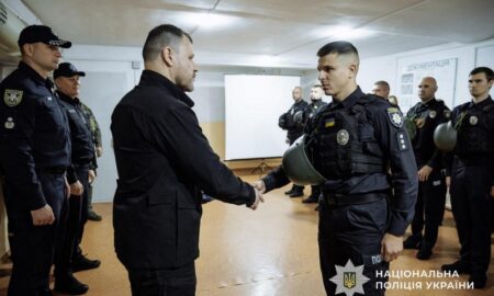 поліцейські Нікопольщини отримали нагороди від міністра МВС 6