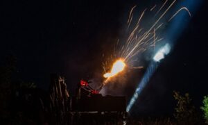 Ворог обстріляв Нікополь вночі, бив по Павлоградському і Синельниківському районах