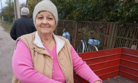 Мешканцям Марганецької громади видали 1530 продуктових наборів і 2808 пляшок води 23 Мешканцям Марганецької громади видали 1530 продуктових наборів і 2808 пляшок води