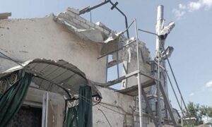 4,7 млн лише за останні дні: у Нікополі відновлення понівеченого житла за бюджетний кошт триває (фото) 2 Попри зміну сезону у Нікополі відновлення понівеченого житла за бюджетний кошт триває (фото)