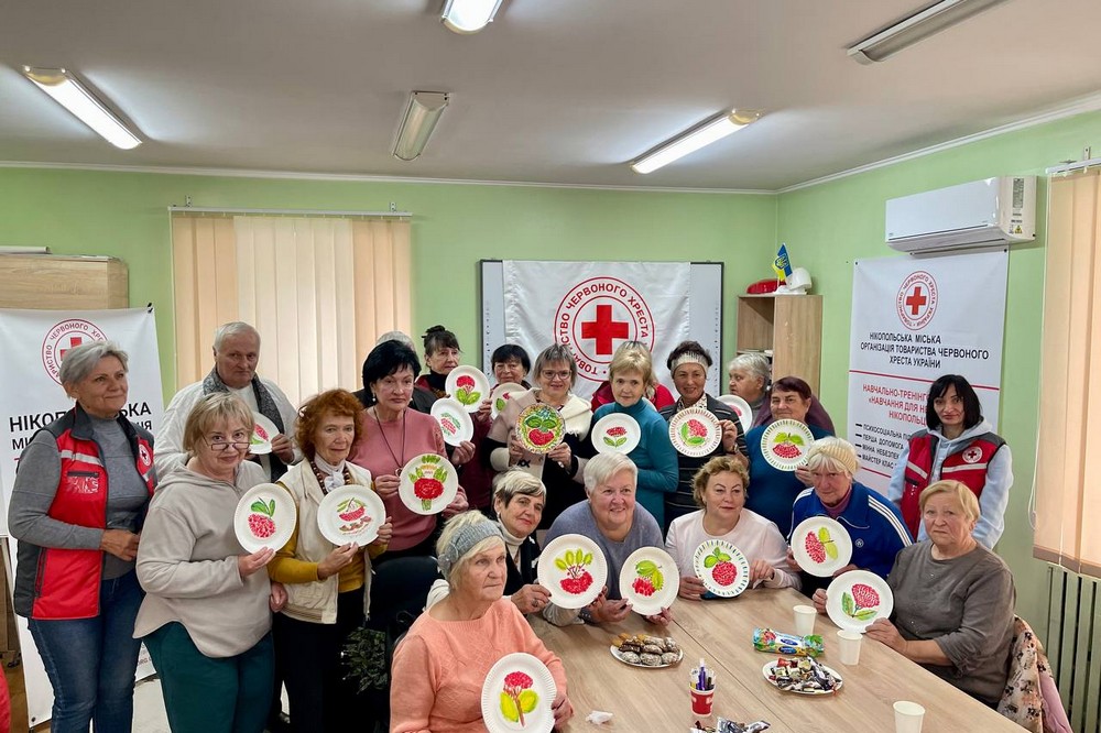 У Нікополі для літніх людей відбувся теплий і натхненний захід: фото