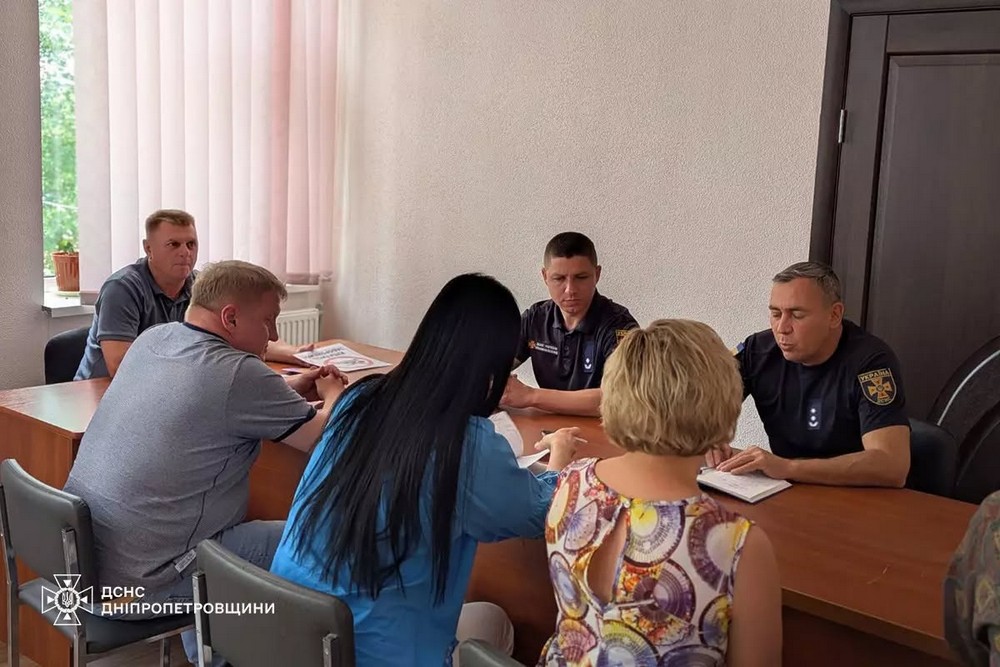 На Нікопольщині офіцери ДСНС змінюють співпрацю з громадами