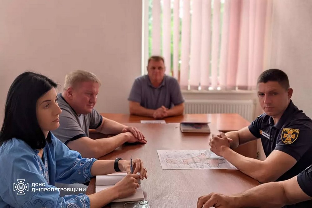 На Нікопольщині офіцери ДСНС змінюють співпрацю з громадами
