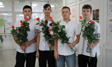 У Першотравневській громаді педагогів привітали з професійним святом (фото)