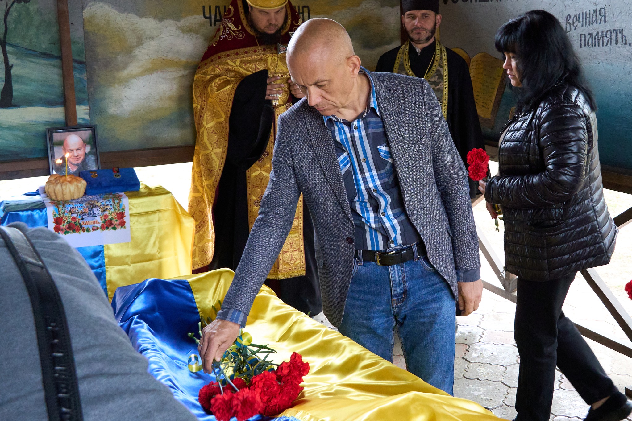 Після контузії стан погіршився попри лікування… У Нікополі сьогодні провели в останню путь Героя (фото)