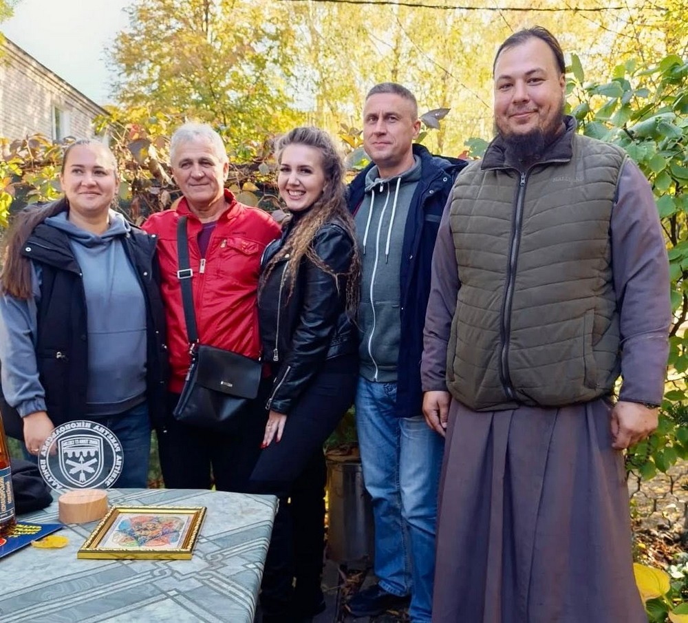 Ветеранів зенітної ракетної Нікопольської бригади привітали з Днем заснування військової частини. Урочистості відбулися сьогодні.