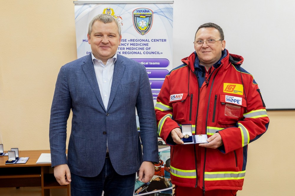 Медики Дніпропетровщини отримали відзнаки