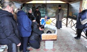 Довго не брали до ЗСУ через стан здоров’я: у Нікополі сьогодні провели в останню путь полеглого Героя (фото)