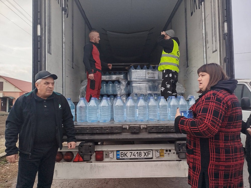 Мешканці села Топила на Нікопольщині отримали воду: фото