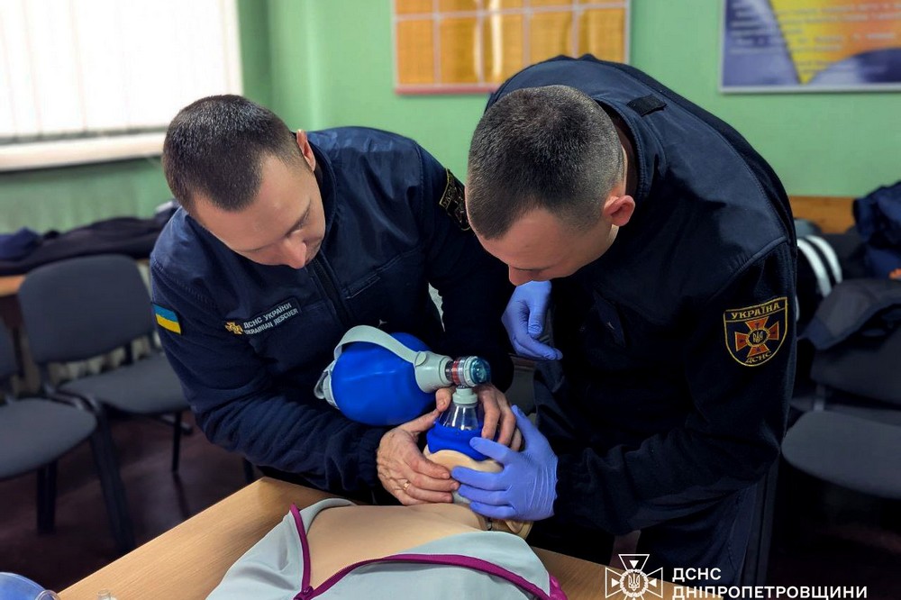 Рятувальники Нікопольщини пройшли спеціальний тренінг: фото