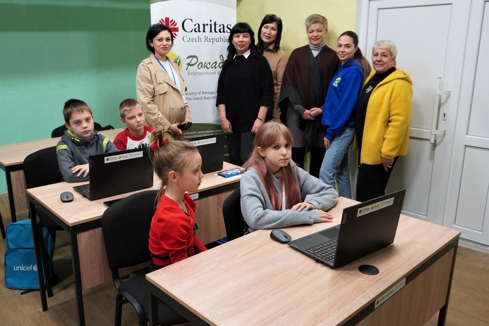 У Нікополі в одному з навчальних закладів облаштували безпечну кімнату для занять