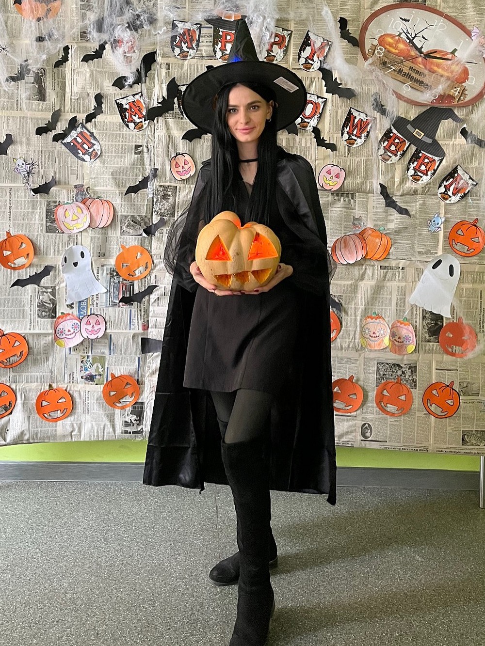 У ліцеї на Нікопольщині відбулося яскраве свято «Велесова ніч» (фото) У ліцеї на Нікопольщині відбулося яскраве свято «Велесова ніч» (фото)