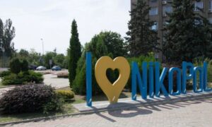 Чим небезпечніше стає у Нікополі, тим менше допомоги: український БФ відкрив збір для міста
